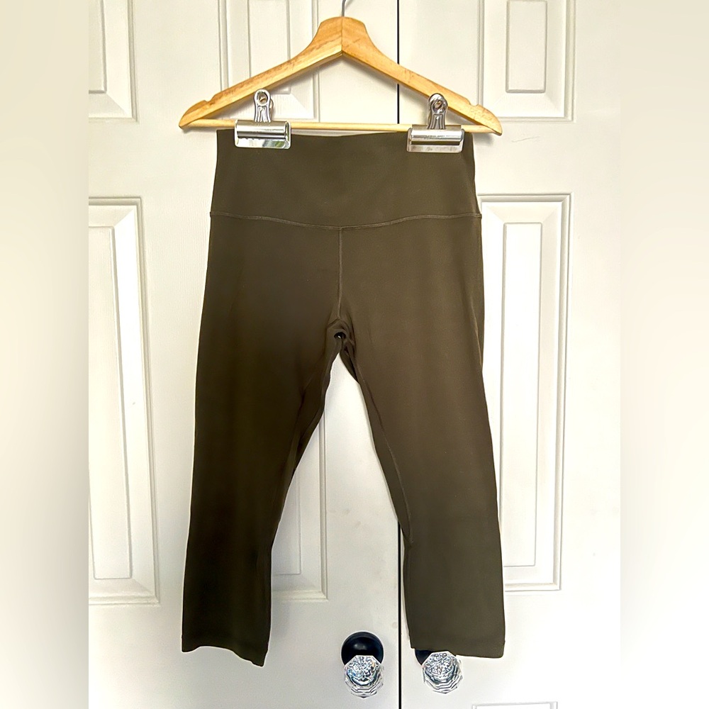 Lululemon Align Crop 21” Legging Moss Green